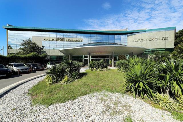 Grand Hotel Bernardin — foto 2