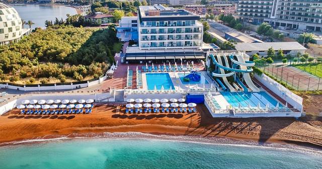 Hotel Lonicera West – fotografie 1
