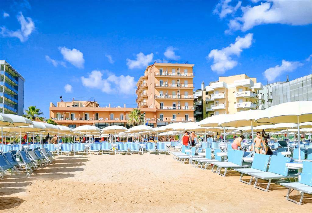 Hotel Astoria — Itálie, Marche