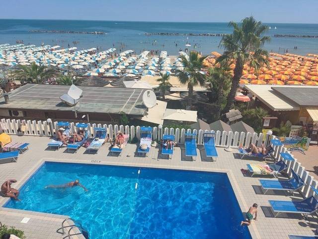 Hotel Astoria — foto 2