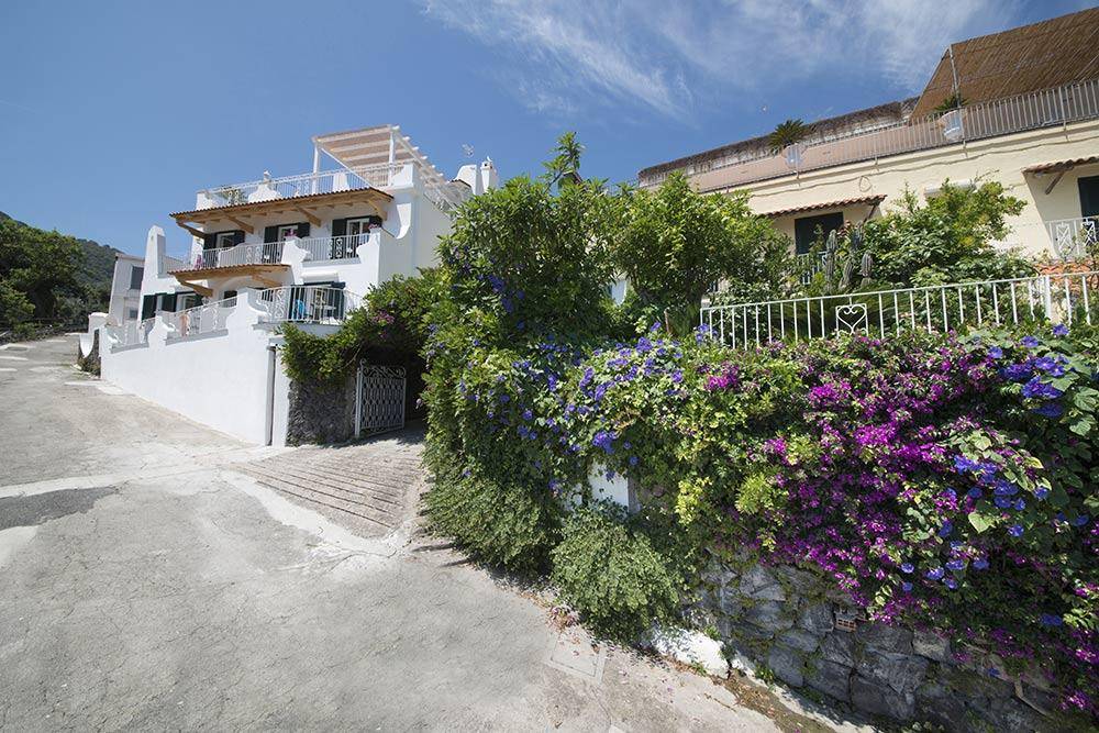 Giardino delle Ninfe e la Fenice — Itálie, Ischia