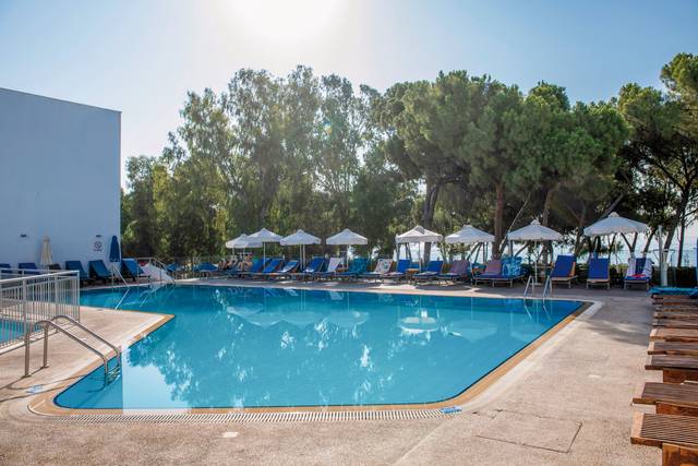 Park Beach Hotel — foto 3