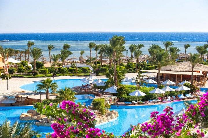 Hotel Amwaj Oyoun Resort Aqua Park & Spa — Egypt, Nabq Bay