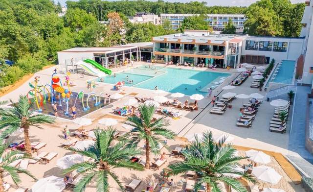 Palms Beach – fotografie 1
