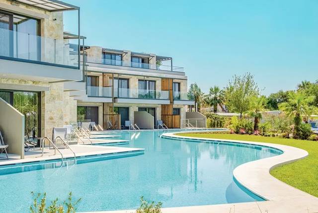 Portes Lithos Luxury Resort – fotografie 1