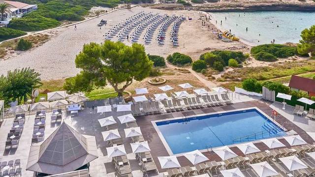 Globales Cala'n Bosch – fotografie 1