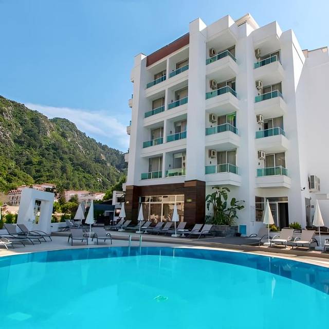 Supreme Beach Hotel – fotografie 1