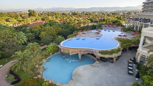 Starlight Resort Hotel — foto 2