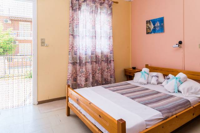Roussas Studios And Apartments — foto 3