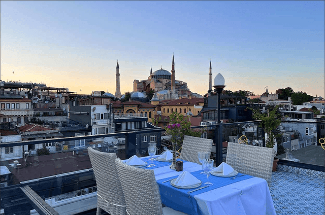 Hotel Byzantium