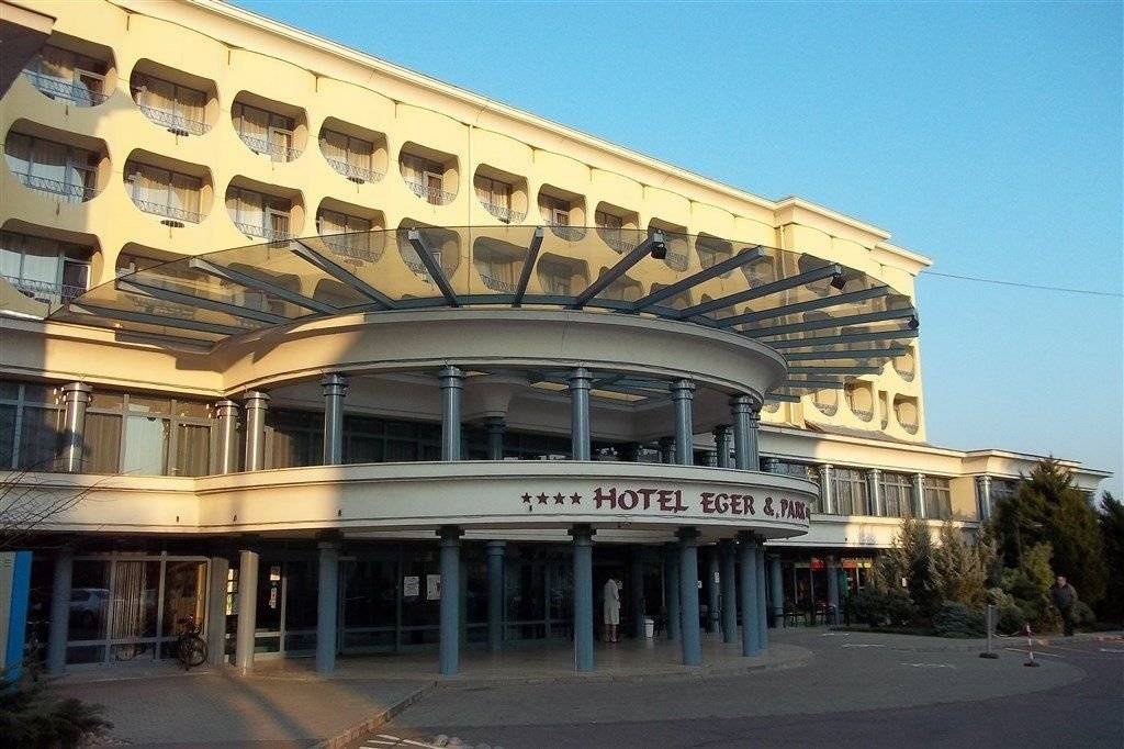 Hotel Eger — Maďarsko, Eger