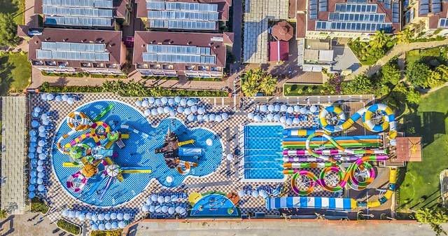 Hotel Lonicera World — foto 2